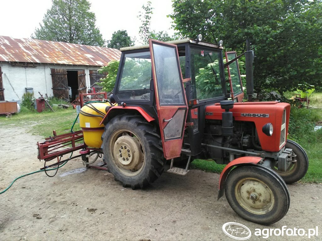 Foto Traktor Ursus C 330 M Id695645 Galeria Rolnicza Agrofoto 2948