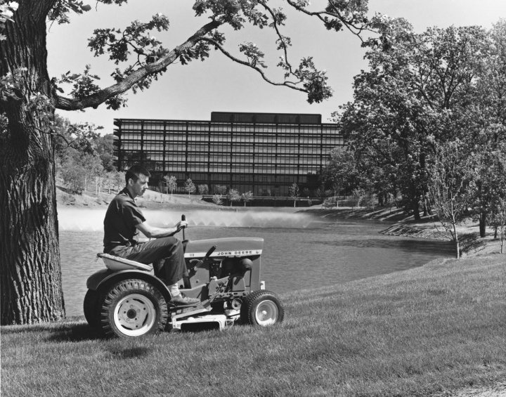2013_03_20_John_Deere_50th_Anniversary_Turf_Equipment_1.jpg