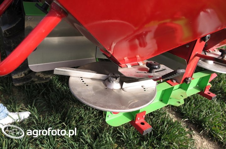 ustawienie dawki nawozu.jpg