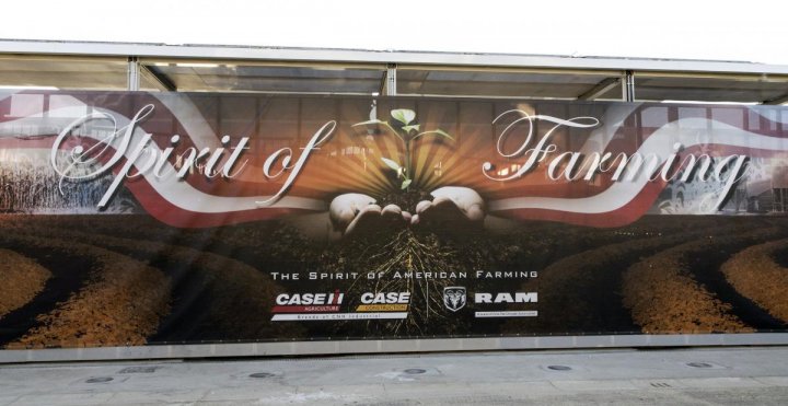 EXPO MILAN Case IH_01.jpg