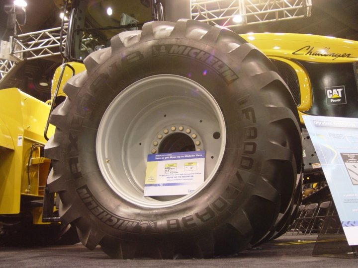 MICHELIN AxioBib_2.jpg