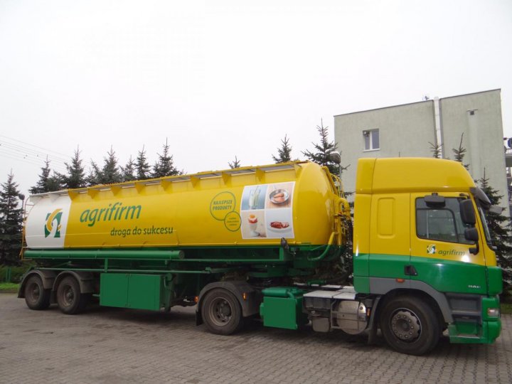 ciężarówka agrifirm kampania.jpeg