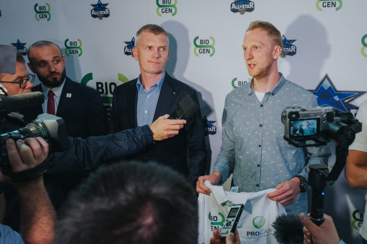 71240814 Kuba Jarosz.jpg