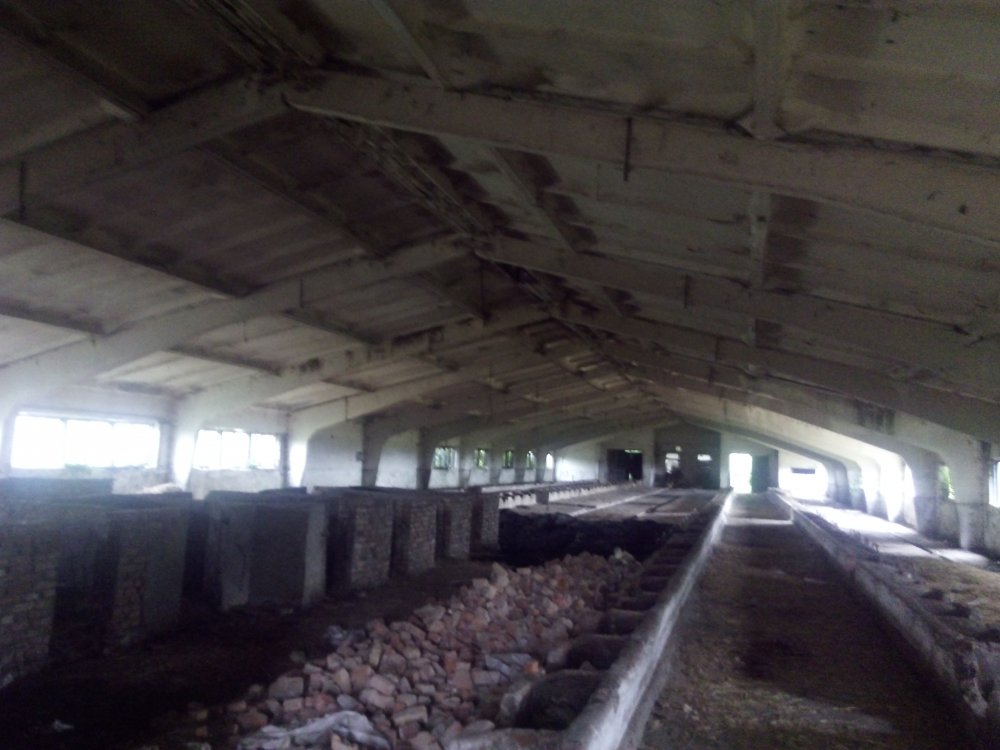 GŁÓWNY BUDYNEK.jpg