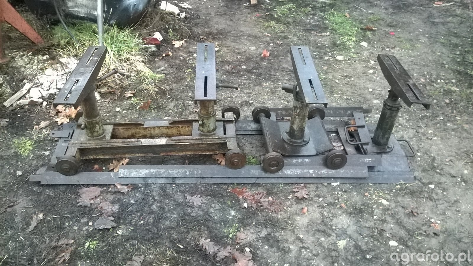 Jak Zrobić Wózek Do Rozpoławiania Traktora www.agrofoto.pl