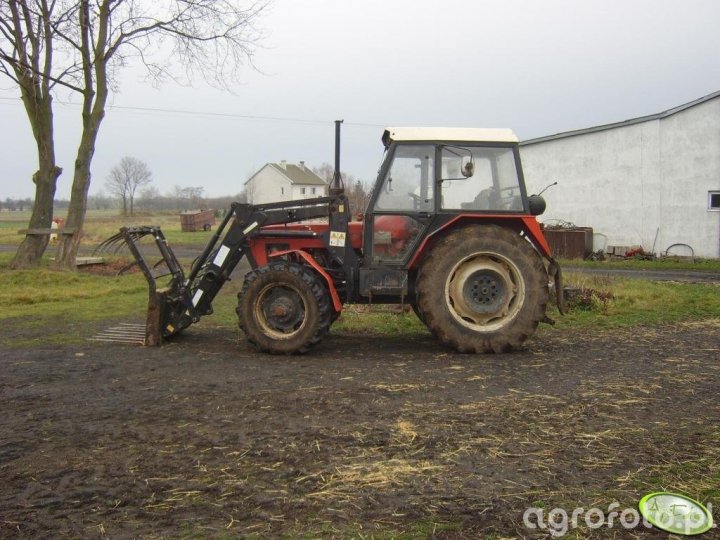zetor-7745-tur_8170_75_137824.jpg.342b6d036fb2a6b5fdec04e933921705.jpg