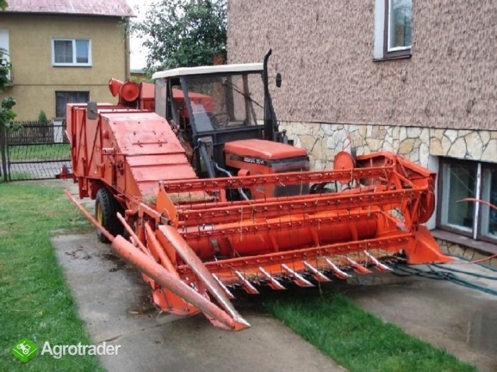 4410-2-1000x667-sprzedam-kombajn-zbozowy-zawieszany-do-ciagnika-z020.jpg