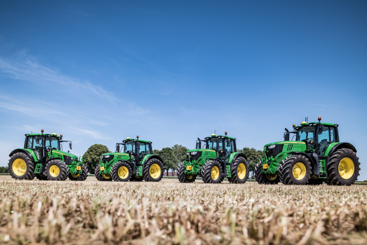fot5_Nowe_ciagniki_JohnDeere_serii_6M (1).png