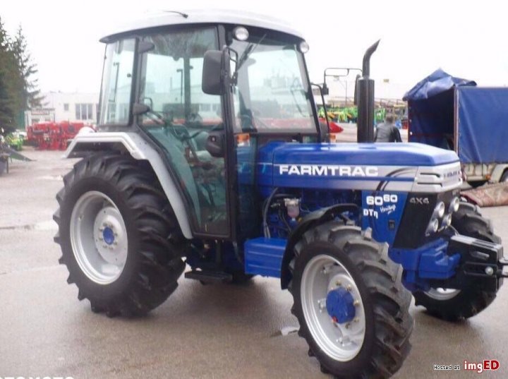 farmtrac-heritage-6050dt-kabina-ostatnie-modele-promocja-farmtrac-heritage-6050dt-kabina-ostatnie-modele-promocja-2-2.jpg