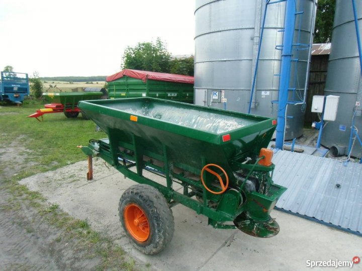 rozsiewacz-wapna-nawozu-nie-rcw3rcw5-ursus-lodwigowo-sprzedam-492111232.jpg