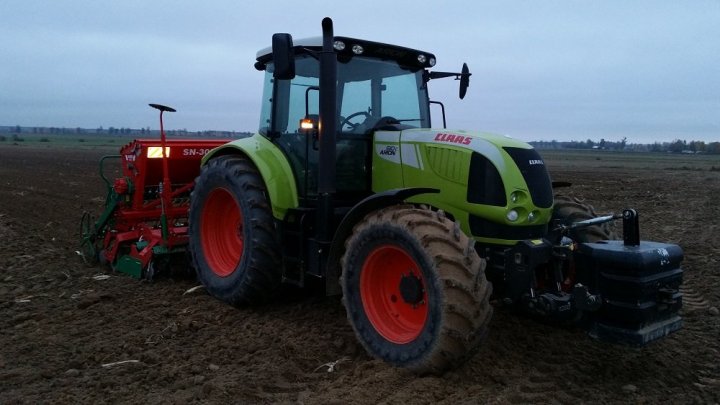 Arion 610C & Agro Masz SN300T.jpg