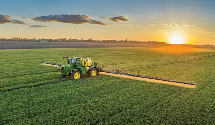 fot7_Opryskiwacze_JohnDeere.jpg