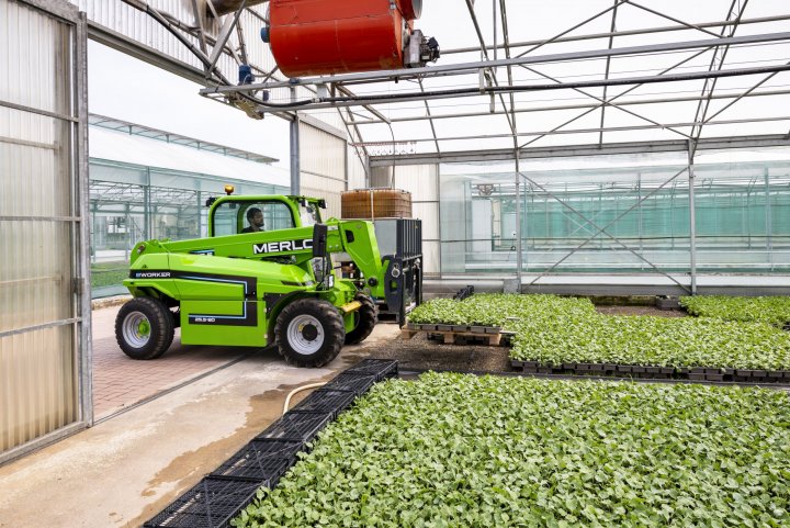Merlo_eworker_Agri_03.jpg