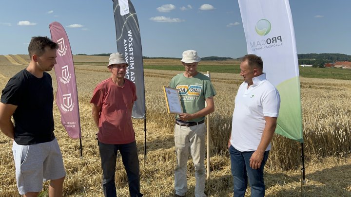 Rekord 2022 pszenica Argument miejscowość Tomaryny 22.jpeg