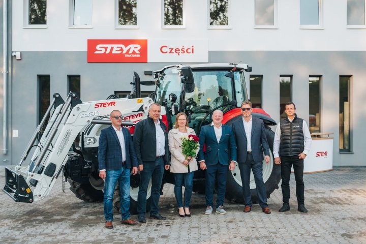 3_STEYR_Opening dealership AgroPerfekt_Galiny_Poland.jpg