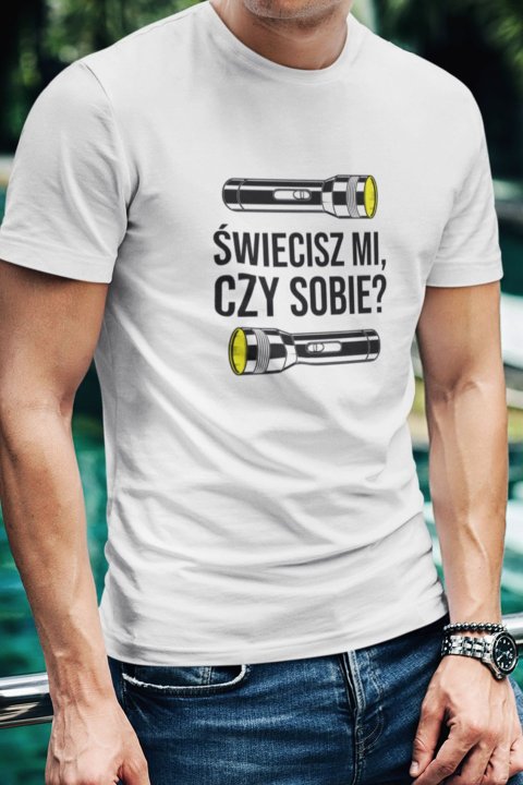 t-shirt-bialy-swiecisz-mi-czy-sobie-2-magia-zakupow_481622469730.jpg