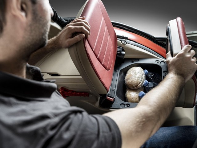 CASE IH_PUMA 260 CVXDrive_INSIDE CAB 2.jpg