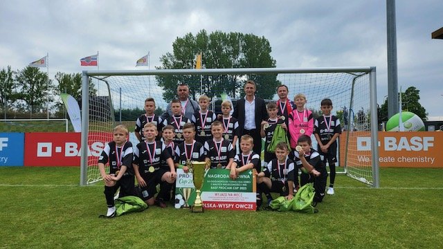 Team Przecław I miejsce.jpg