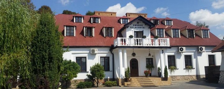 DworekSzlachecki-fotonaglowek.jpg