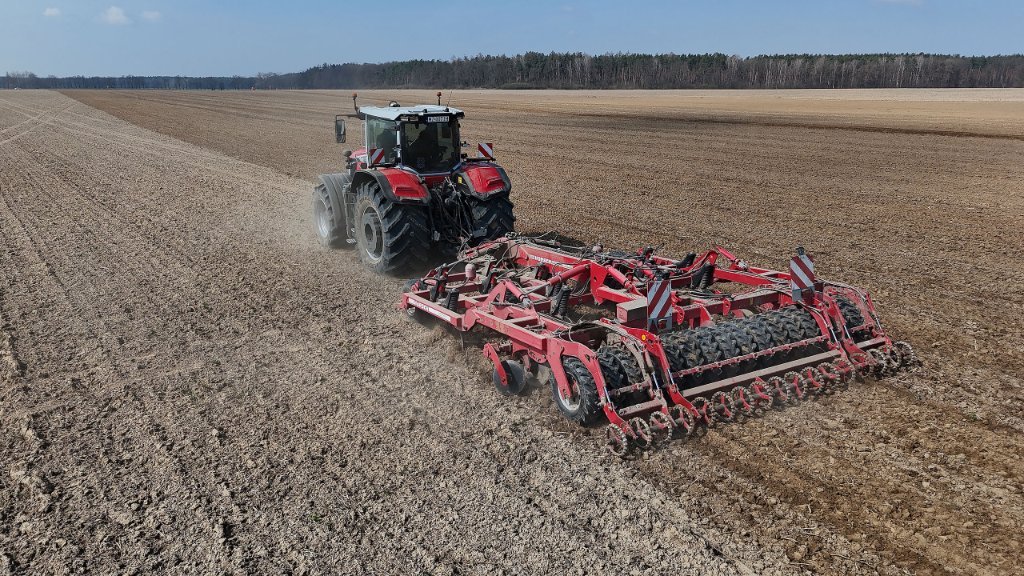 Massey Ferguson 9s.425 - test polowy