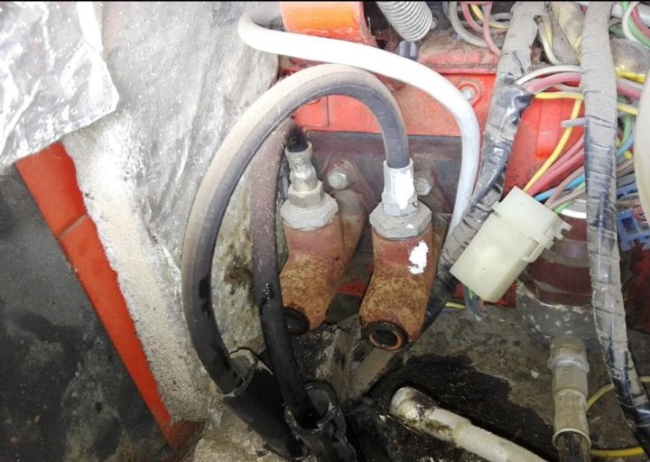 Pompka hamulcowa zetor.jpg